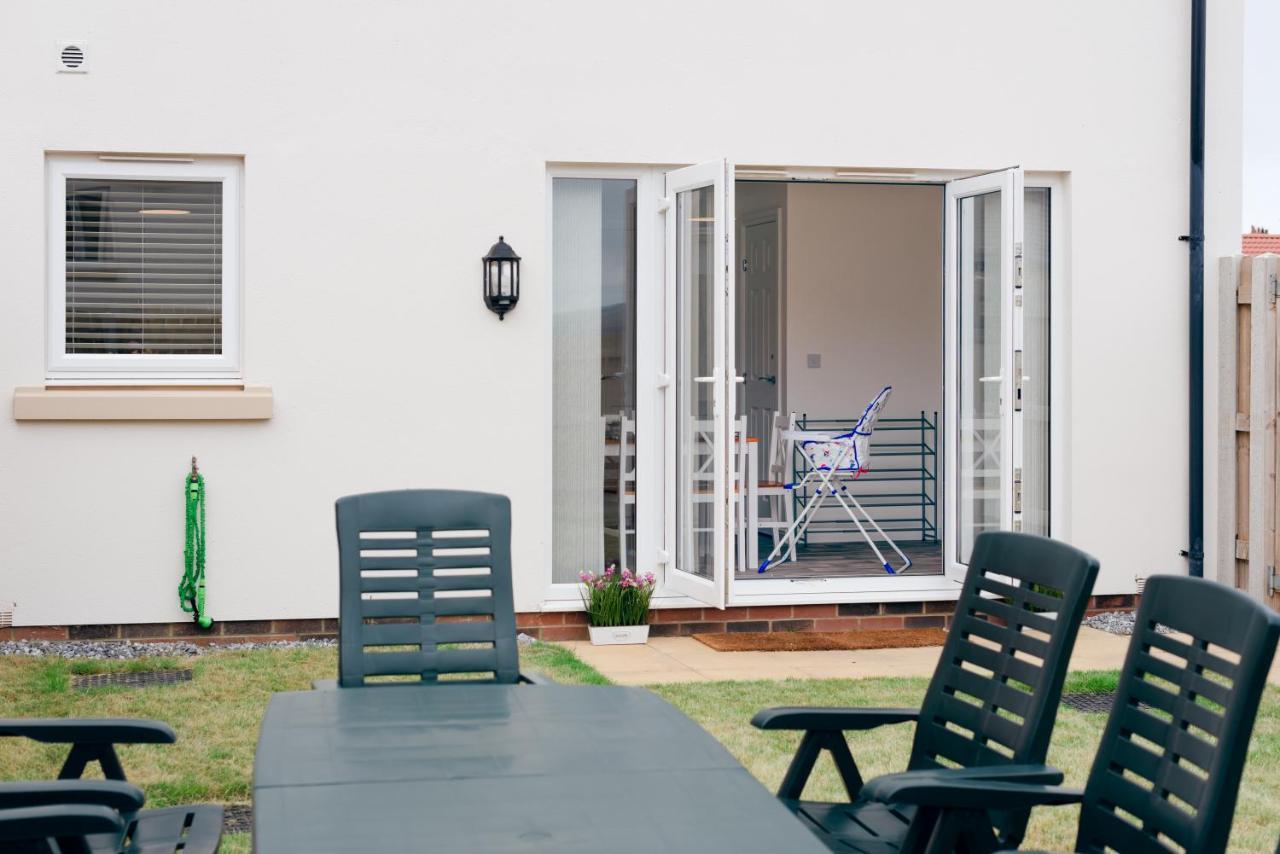 Oakley - Large, Elegant, Dog Friendly & Parking Villa Whitby Luaran gambar