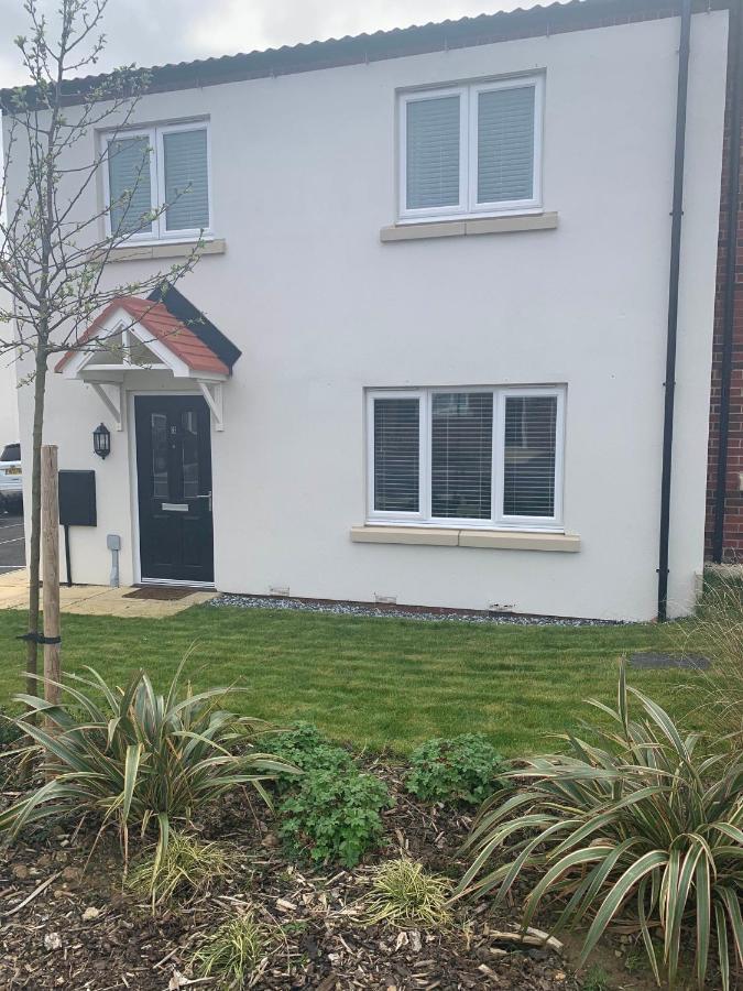 Oakley - Large, Elegant, Dog Friendly & Parking Villa Whitby Luaran gambar